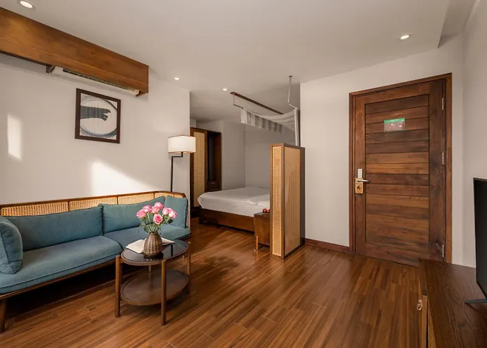 Deluxe King Room